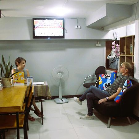 Lux Rooms Night Bazaar Chiang Mai Exterior foto