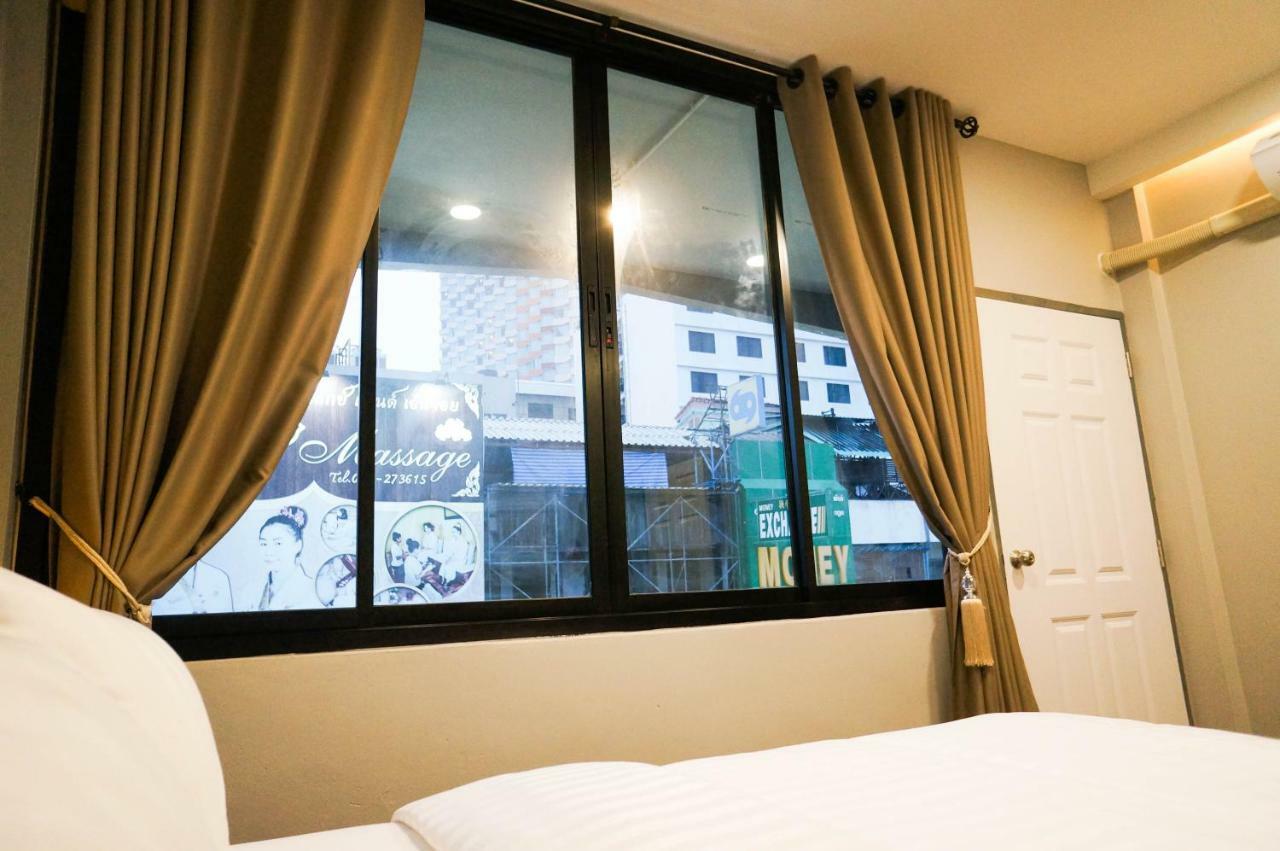Lux Rooms Night Bazaar Chiang Mai Exterior foto