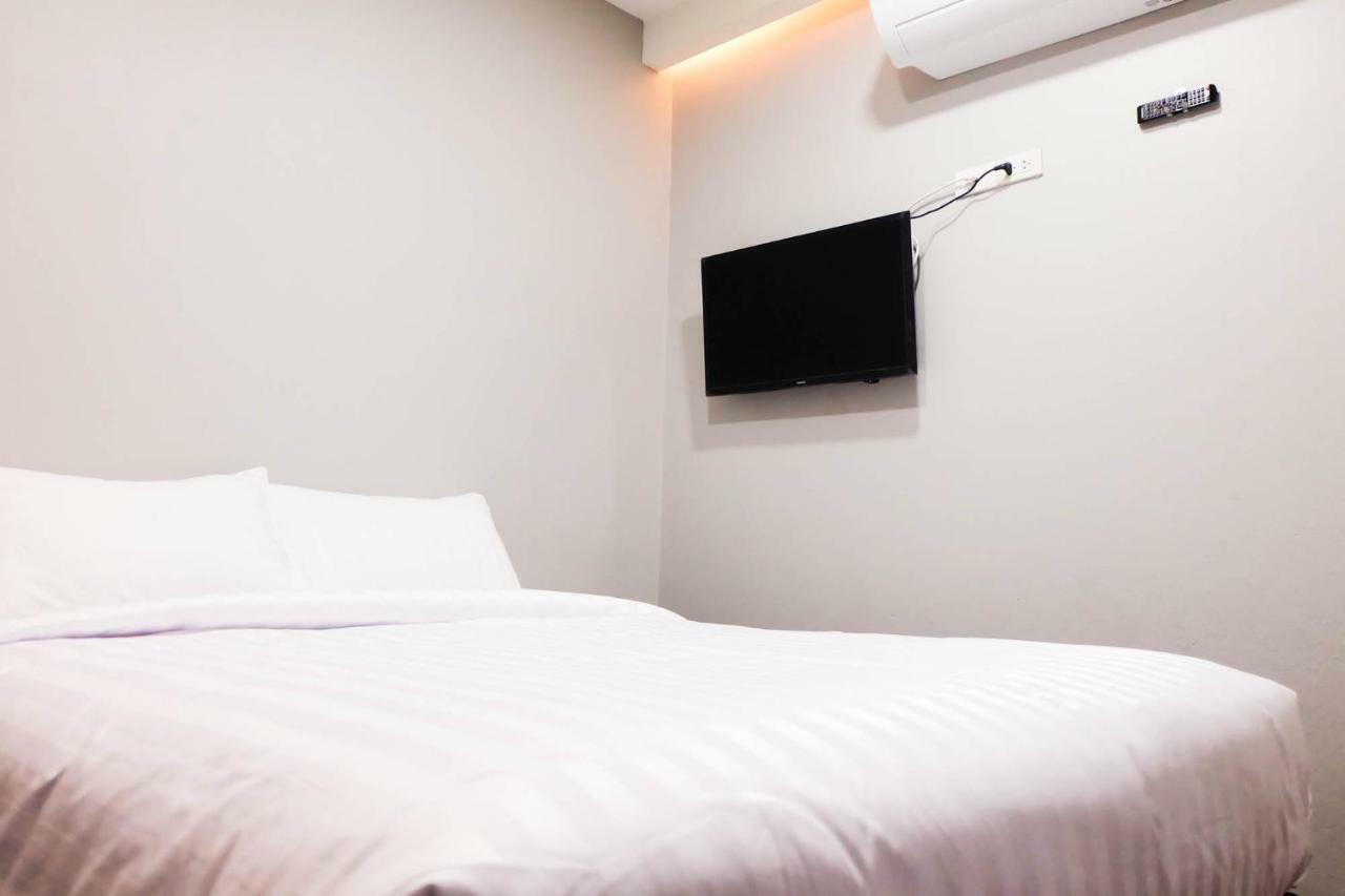 Lux Rooms Night Bazaar Chiang Mai Exterior foto